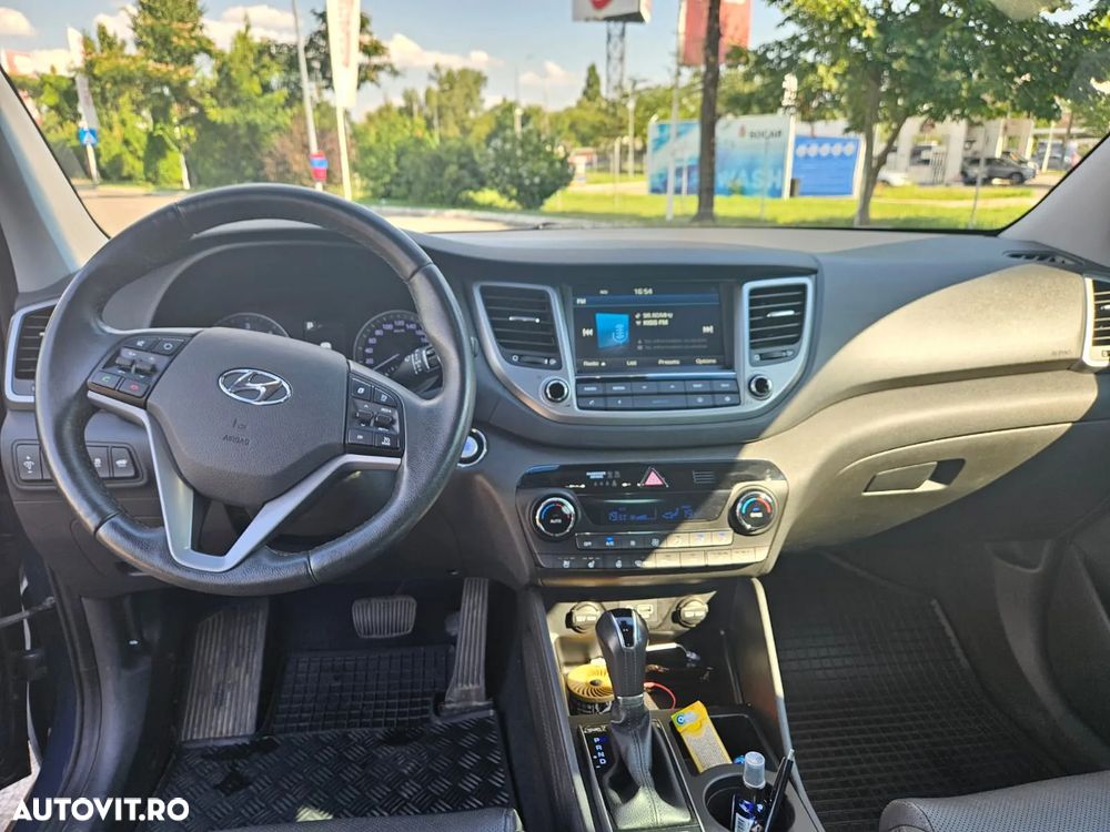 Hyundai Tucson 2.0 CRDI 4WD 6AT Premium+ - 4