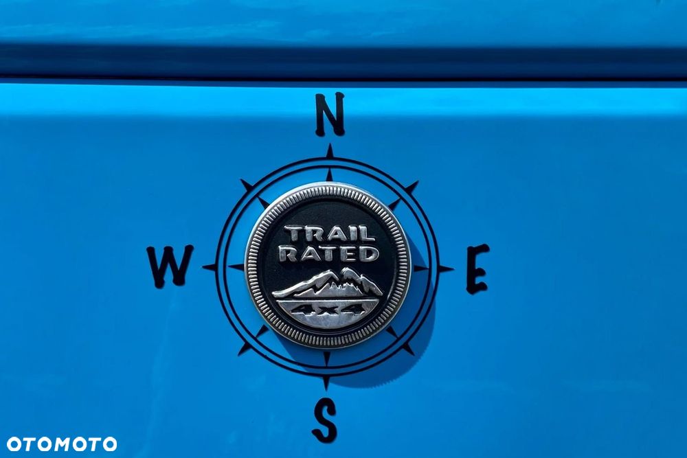 jeep wrangler jk jl jt gladiator emblemat trail rated - 2