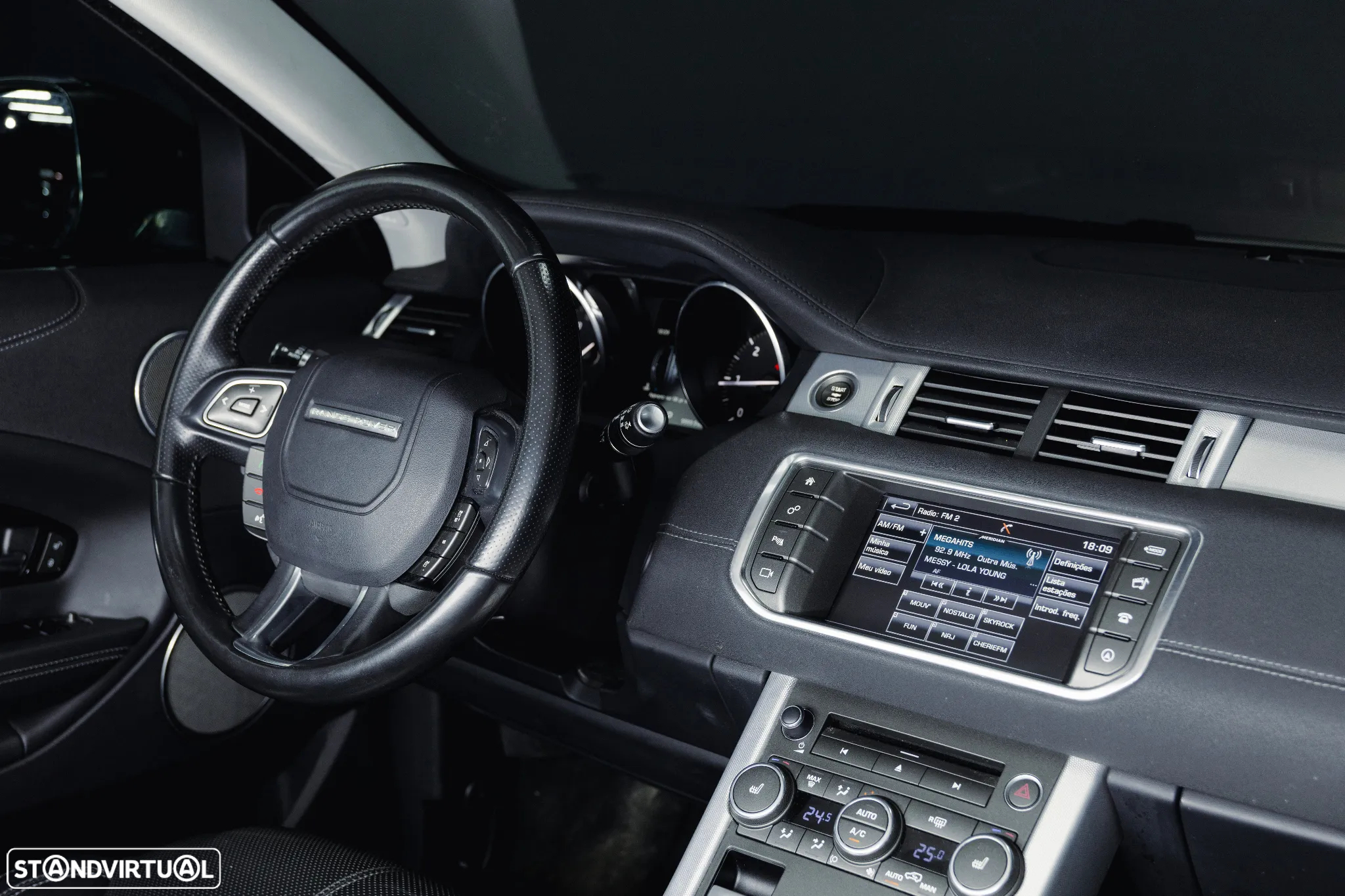 Land Rover Range Rover Evoque 2.0 TD4 Autobiography Auto - 5