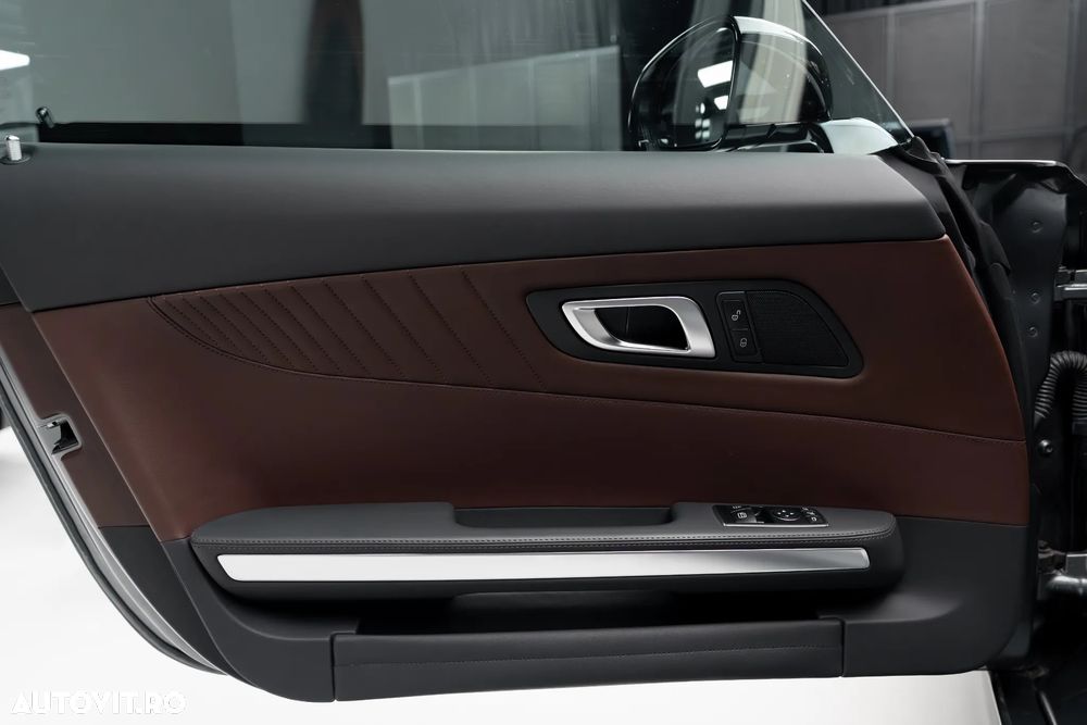 Mercedes-Benz AMG GT - 12