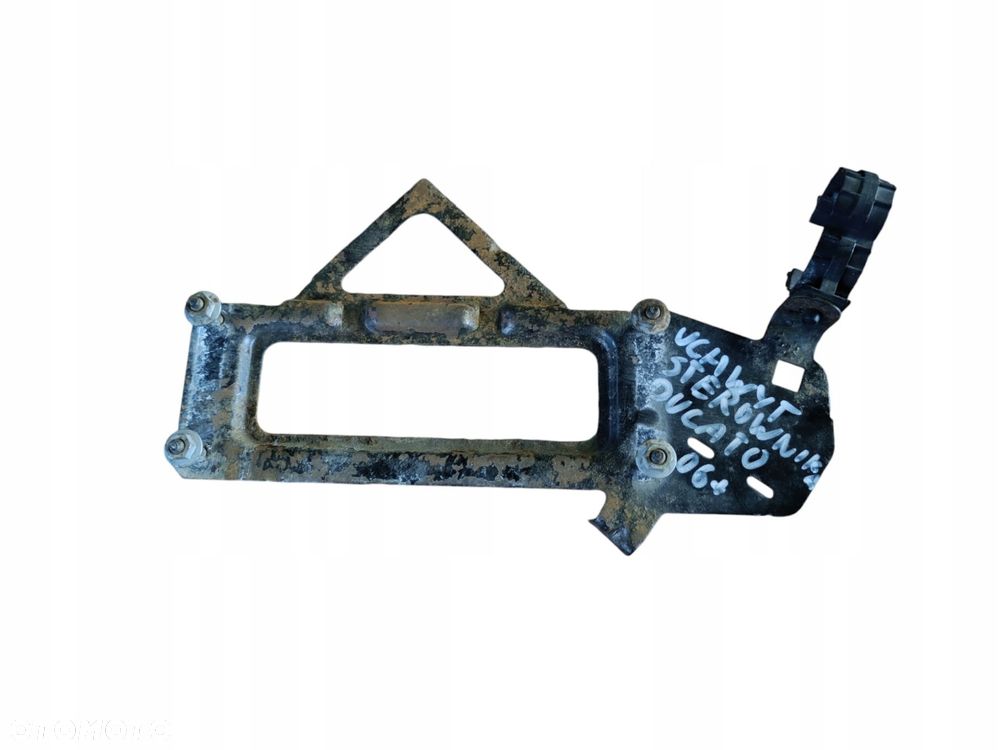 uchwyt sterownika silnika ducato jumper boxer 2.3 3.0 06-11 - 5