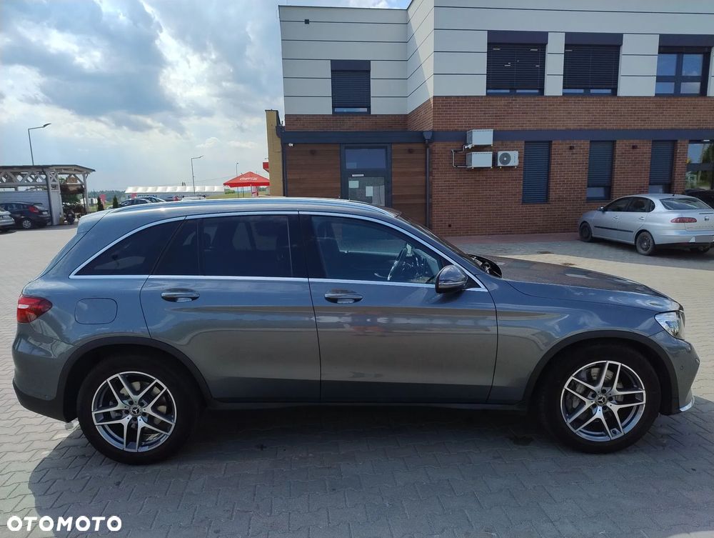 Mercedes-Benz GLC - 8