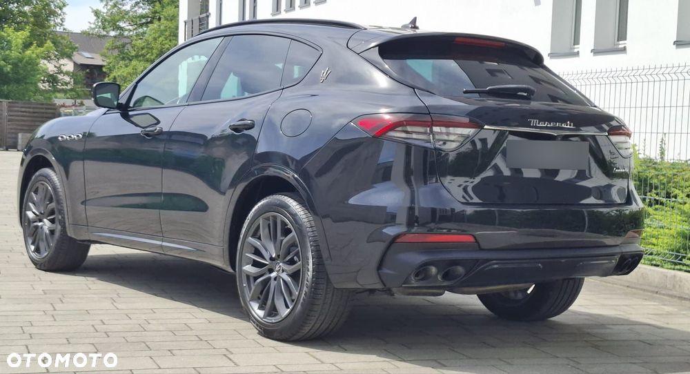 Maserati Levante - 2