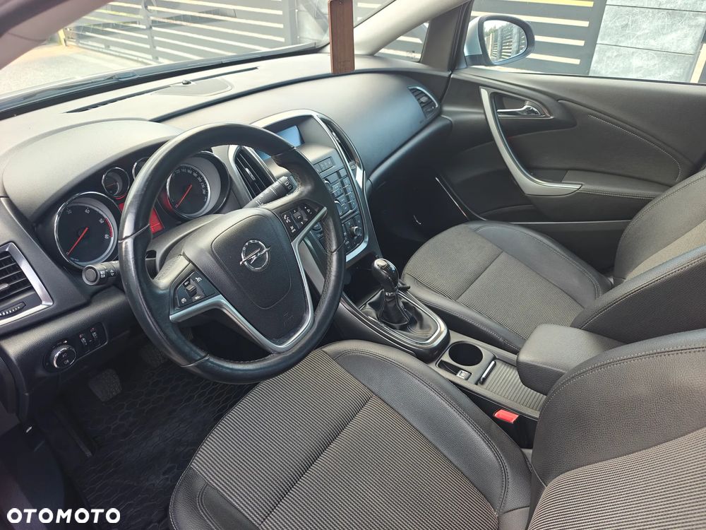 Opel Astra 1.7 CDTI Cosmo - 15