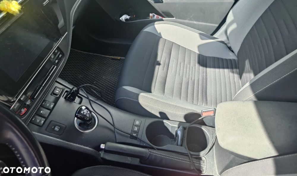 Toyota Auris - 8