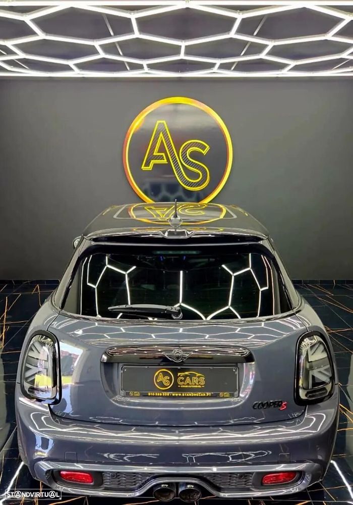 MINI 5 Portas Cooper S Aut. - 10