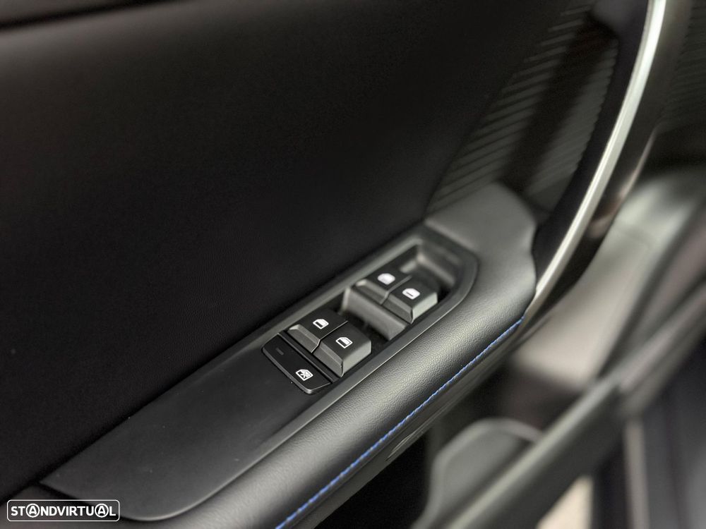 MG MG4 64 kWh Luxury - 22