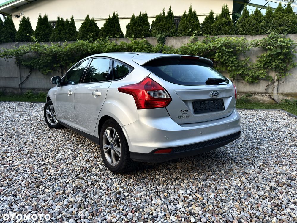 Ford Focus 1.0 EcoBoost Trend - 10
