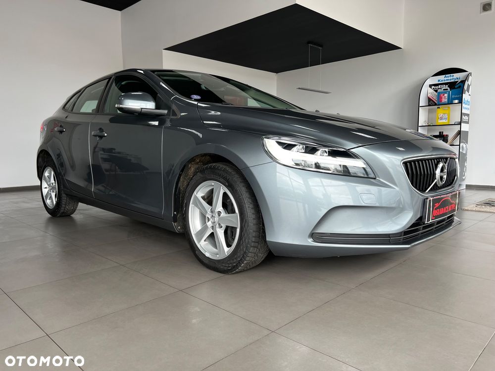 Volvo V40 - 8