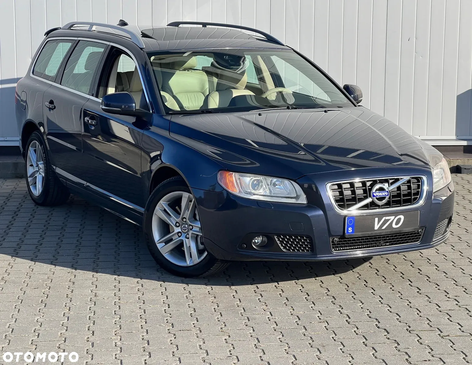 Volvo V70 D5 Summum - 17
