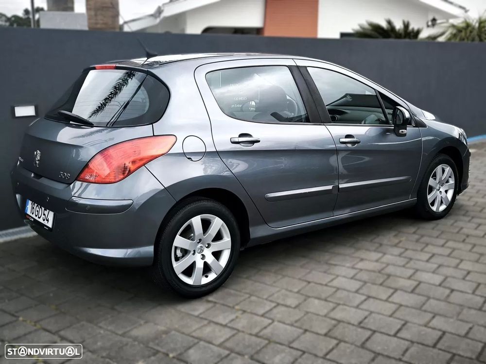 Peugeot 308 1.6 HDi Executive - 15