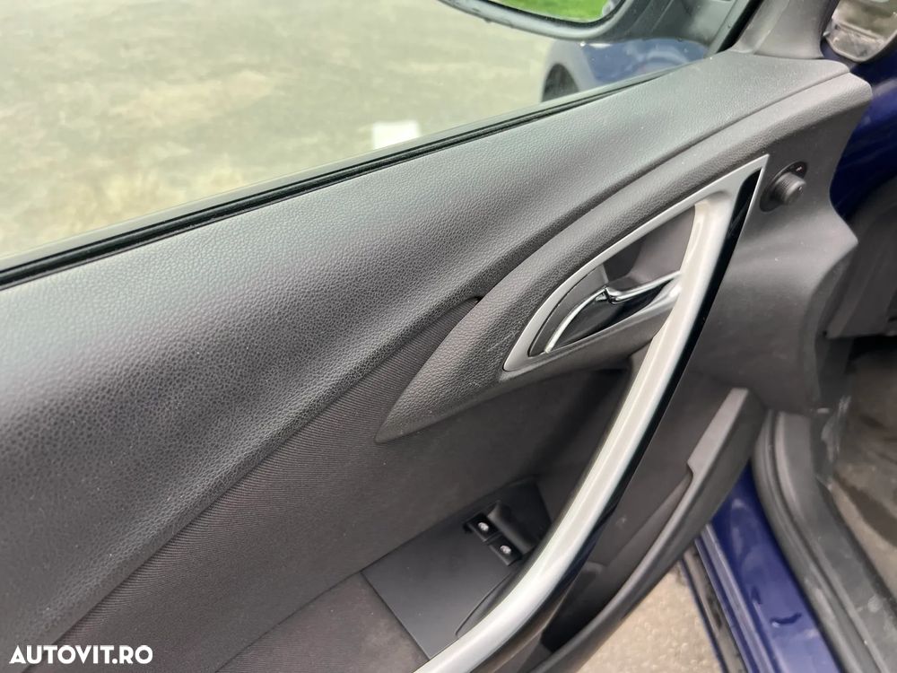 Opel Astra 1.4 - 10