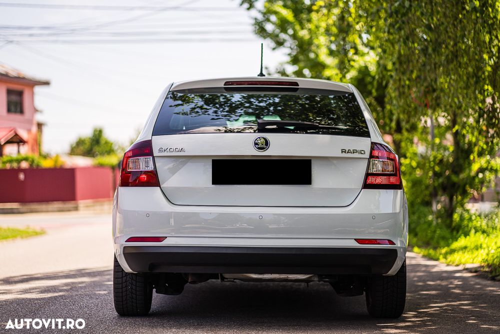 Skoda RAPID 1.6 TDI Clever - 23
