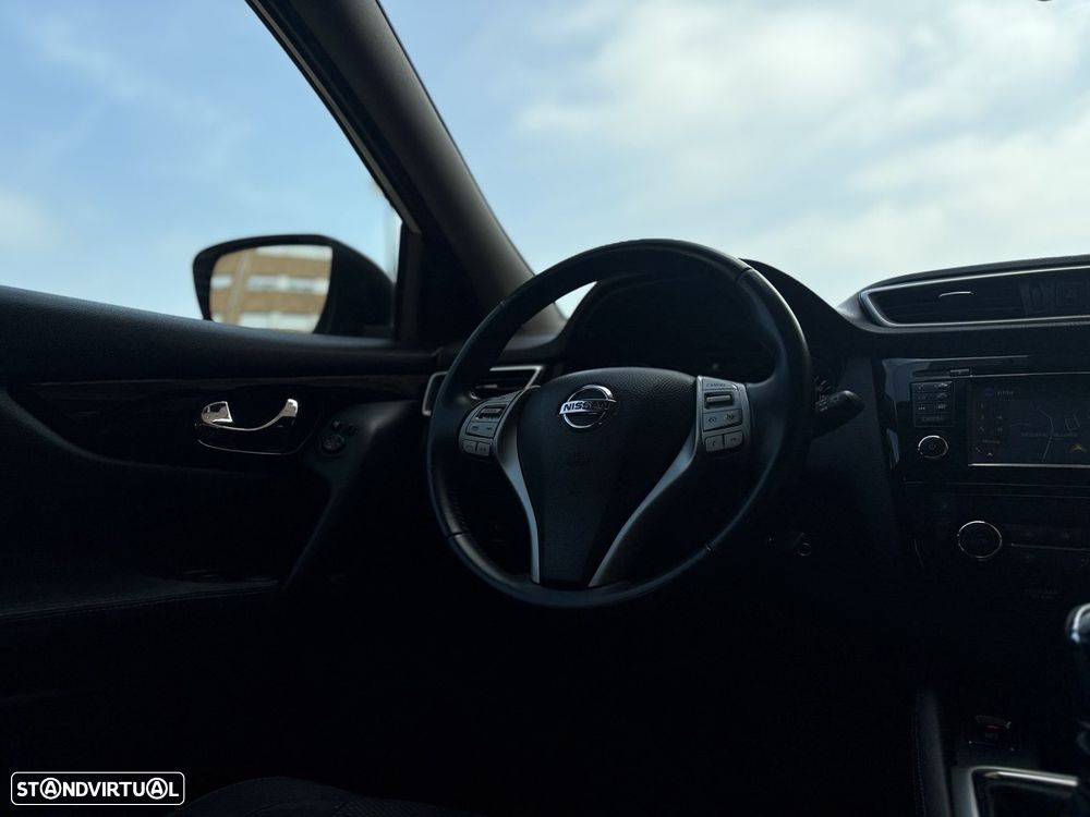 Nissan Qashqai 1.5 dCi DPF acenta - 19