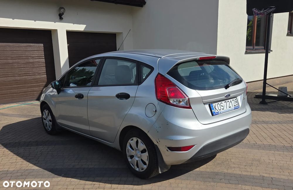 Ford Fiesta 1.25 Ambiente - 12