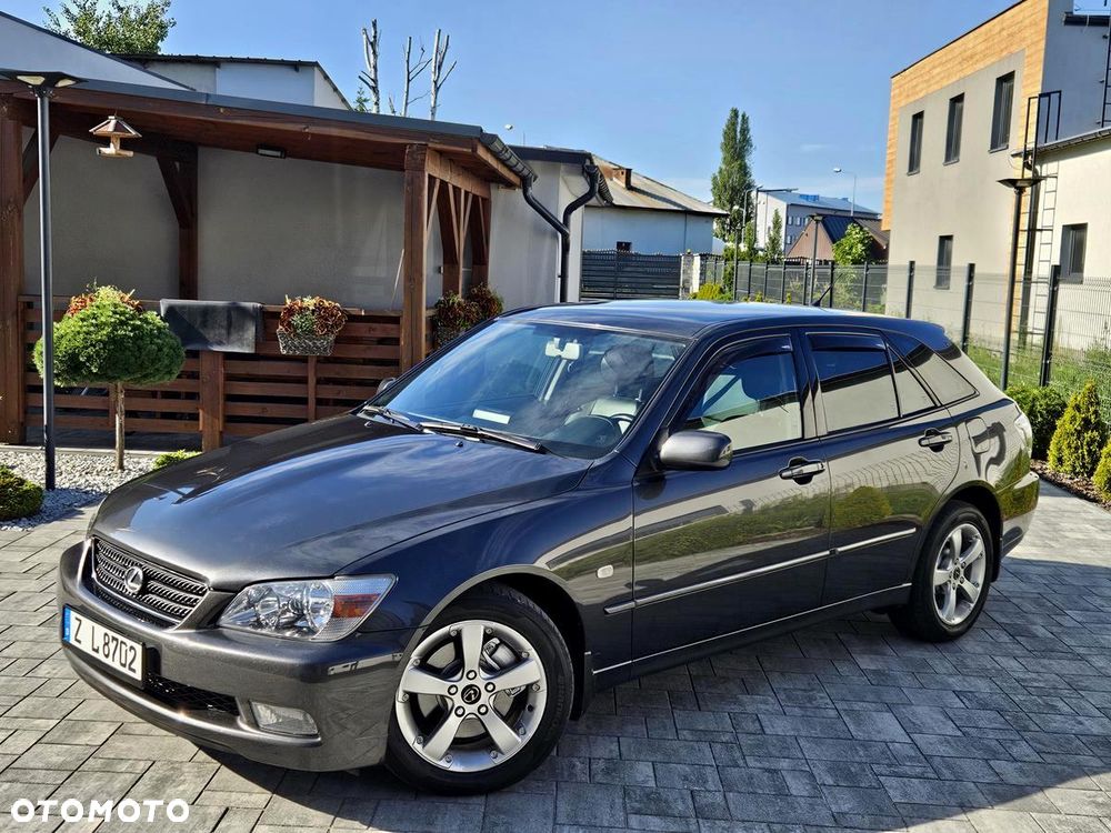Lexus IS 200 SC Prestige - 6