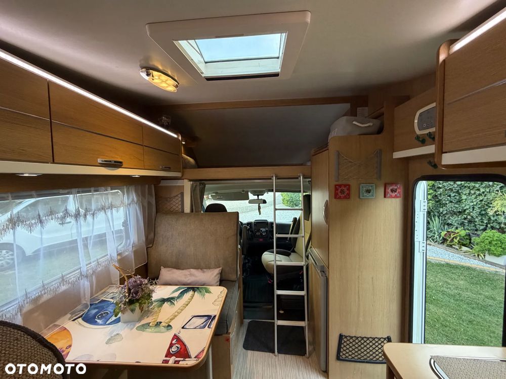 Hobby Kamper,camper I właściciel garażowany 6-osób - 39