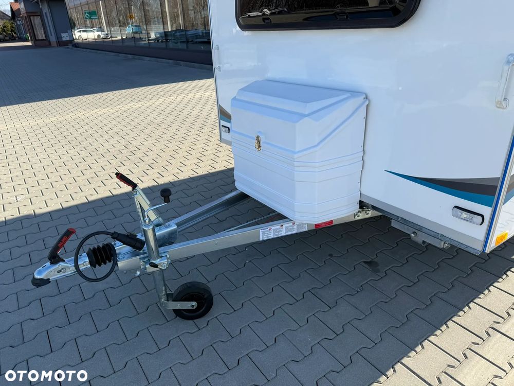 Niewiadów LAZUR przyczepa kempingowa NIEWIADÓWKA dla 4 osób z łazienką i WC 1000kg - 14