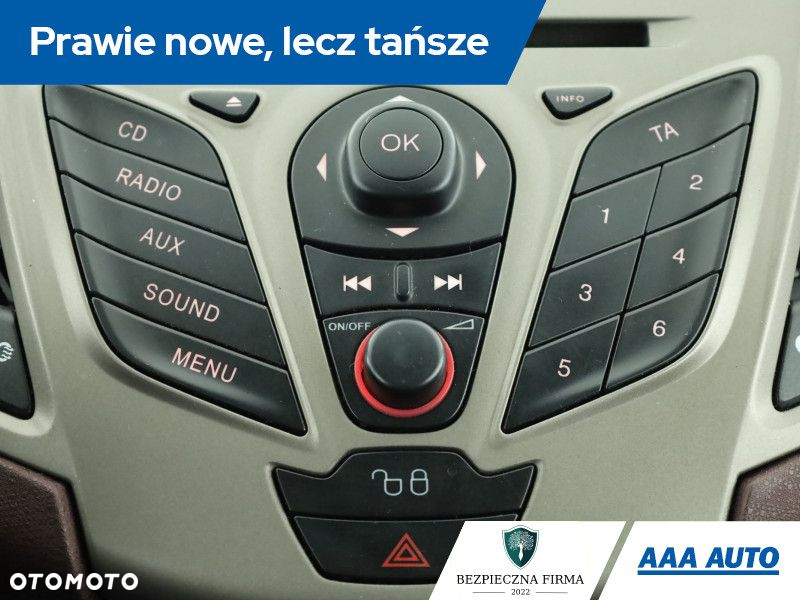 Ford Fiesta - 12