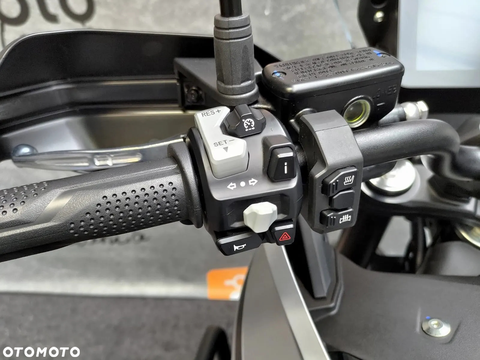 Morbidelli T1002V - 27