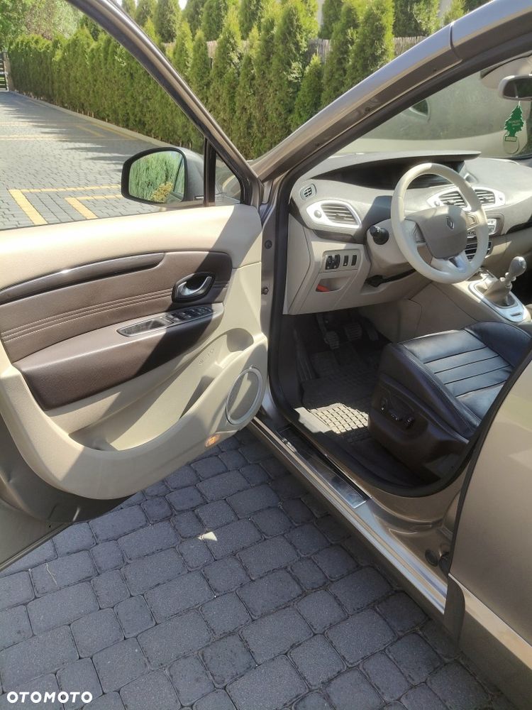 Renault Grand Scenic - 7