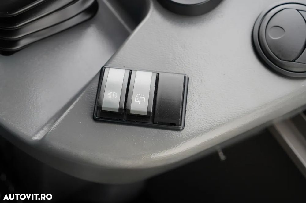 Hitachi ZW95 / ÎNCĂRCĂTOR PE ROȚI / 2020 / FURCĂ PENTRU PALEȚI - 39