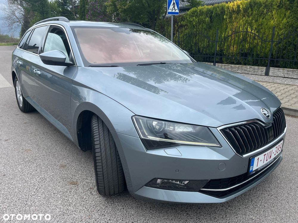 Skoda Superb 2.0 TDI DSG Style - 5