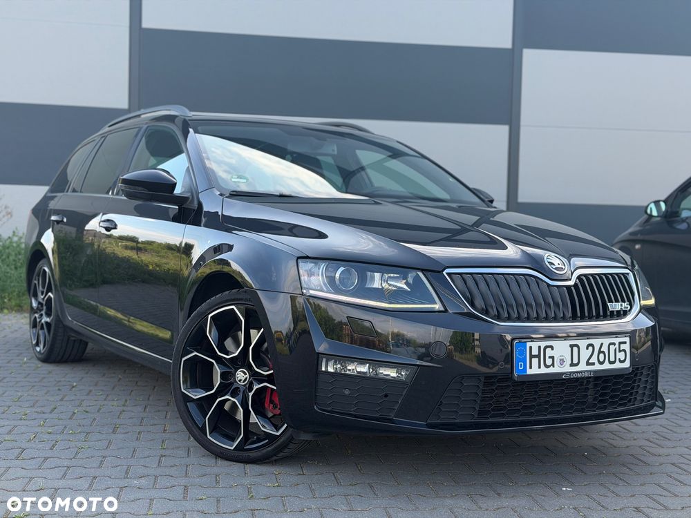 Skoda Octavia 2.0 TDI DSG RS - 39
