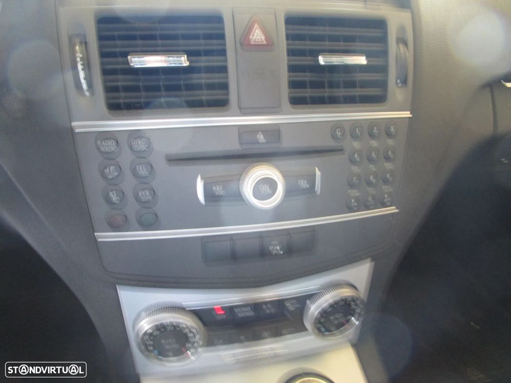 Mercedes-Benz C 250 CDi Avantgarde BlueEfficiency - 20