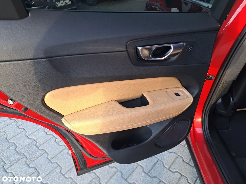 Volvo XC 60 - 23