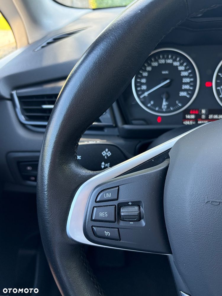 BMW Seria 2 218i Advantage - 11