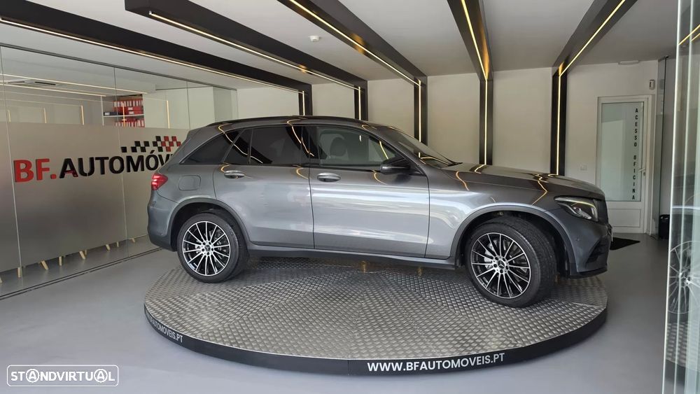 Mercedes-Benz GLC 220 d 4Matic 9G-TRONIC AMG Line - 10
