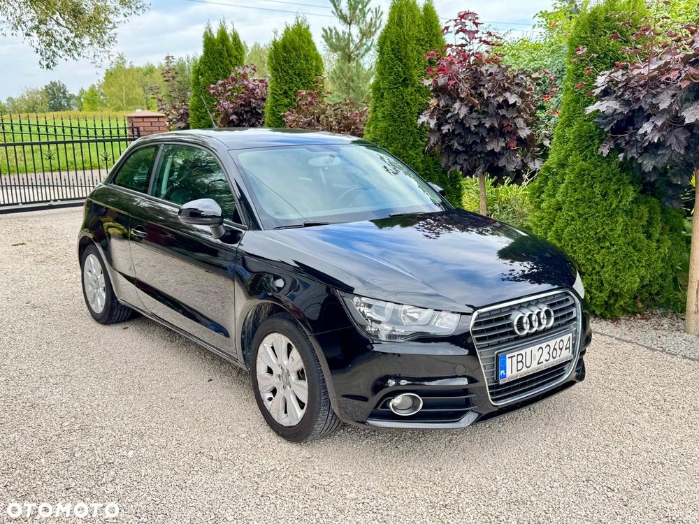 Audi A1 2010 photo 4