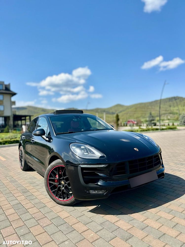 Porsche Macan GTS PDK - 4