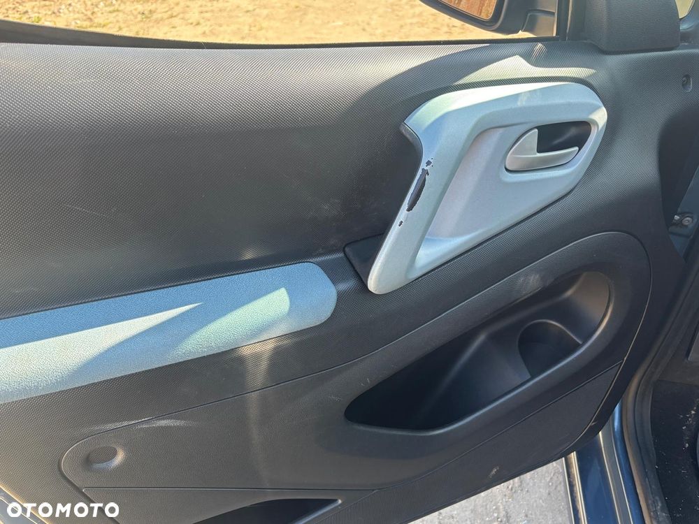 Citroën Berlingo 1.6 HDi Exclusive - 20