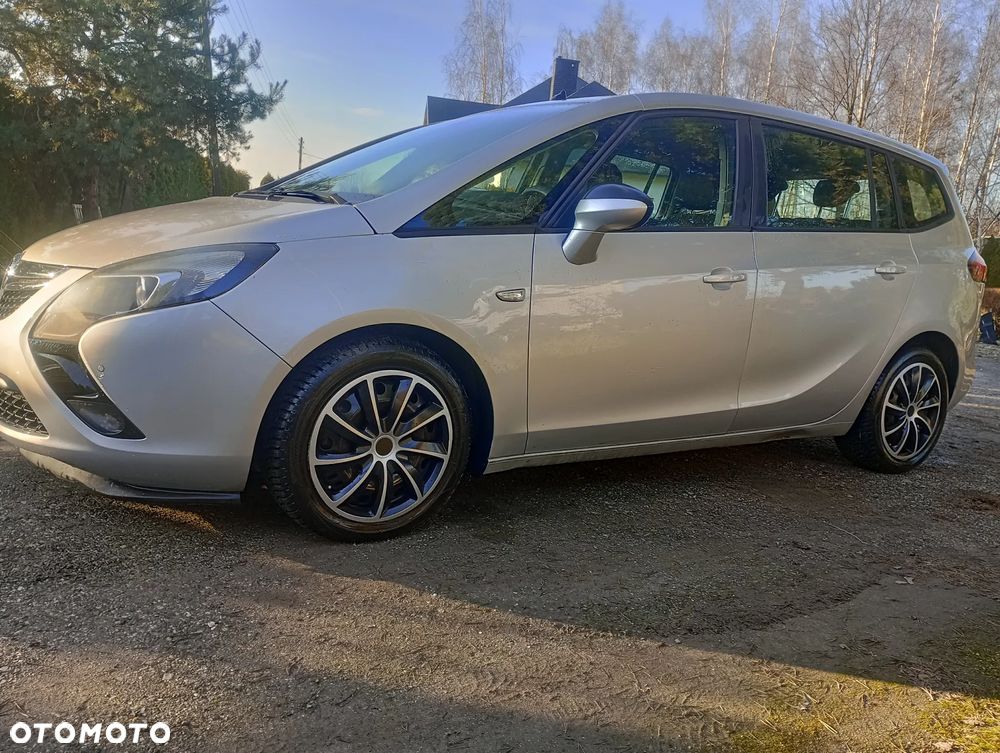 Opel Zafira Tourer 2.0 CDTI Automatik Style - 2