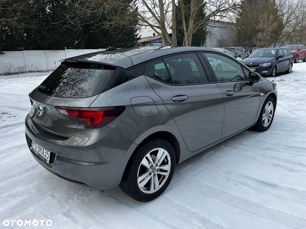 Opel Astra - 18