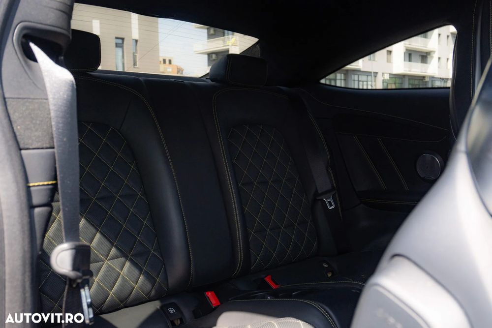 Mercedes-Benz C 63 AMG - 39