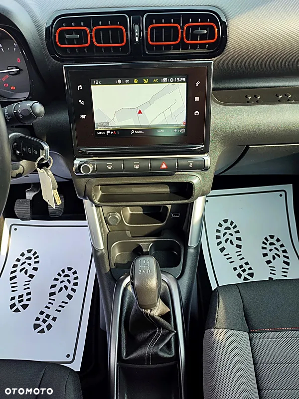 Citroën C3 Aircross 1.2 PureTech Live S&S - 12
