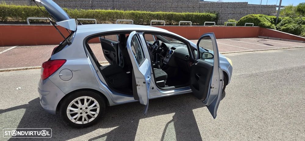 Opel Corsa 1.3 CDTI Enjoy EcoFLEX - 23