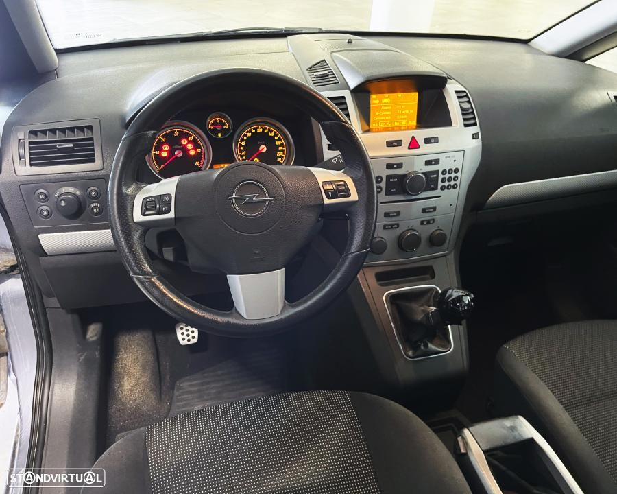 Opel Zafira 1.9 CDTi Cosmo - 6