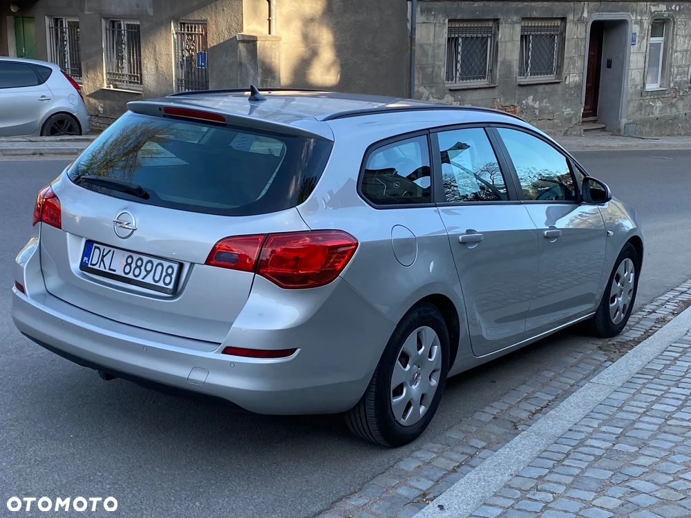 Opel Astra 1.3 CDTI DPF EcoFLEX Start/Stop Design Edition - 3