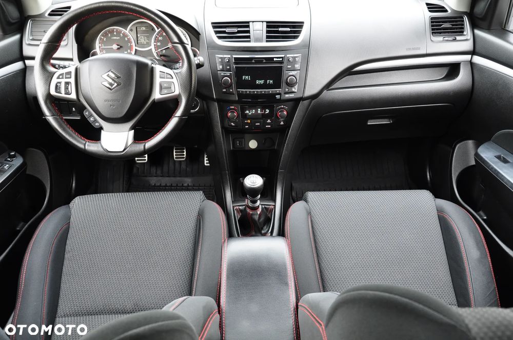 Suzuki Swift 1.6 Sport - 19