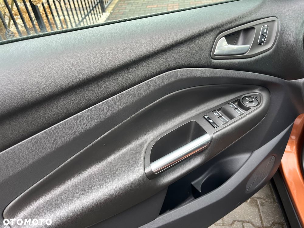 Ford Kuga 1.5 EcoBoost FWD Edition ASS GPF - 12