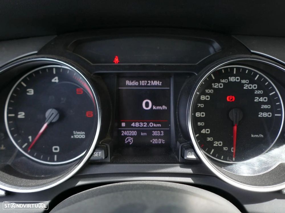 Audi A5 Cabrio 2.0 TDi S-line - 21