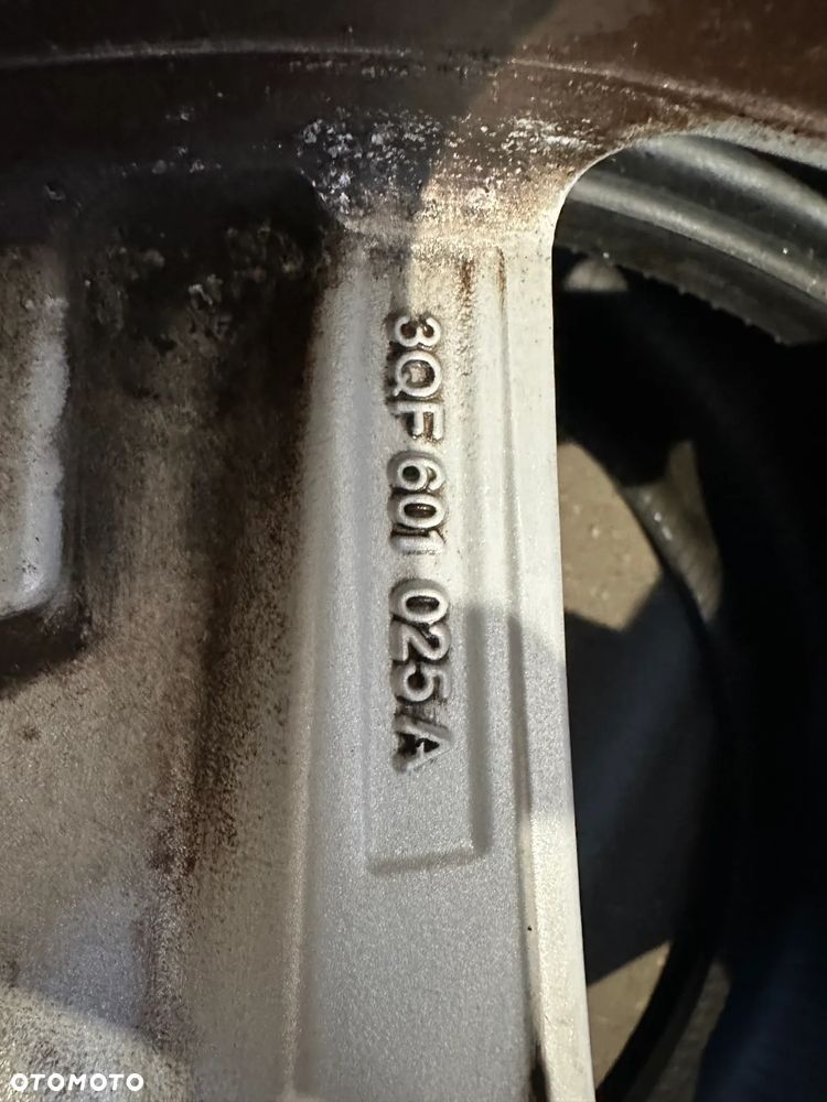 Felga 1szt Volkswagen Atlas 5x112 18 8J 3QF601025A - 3