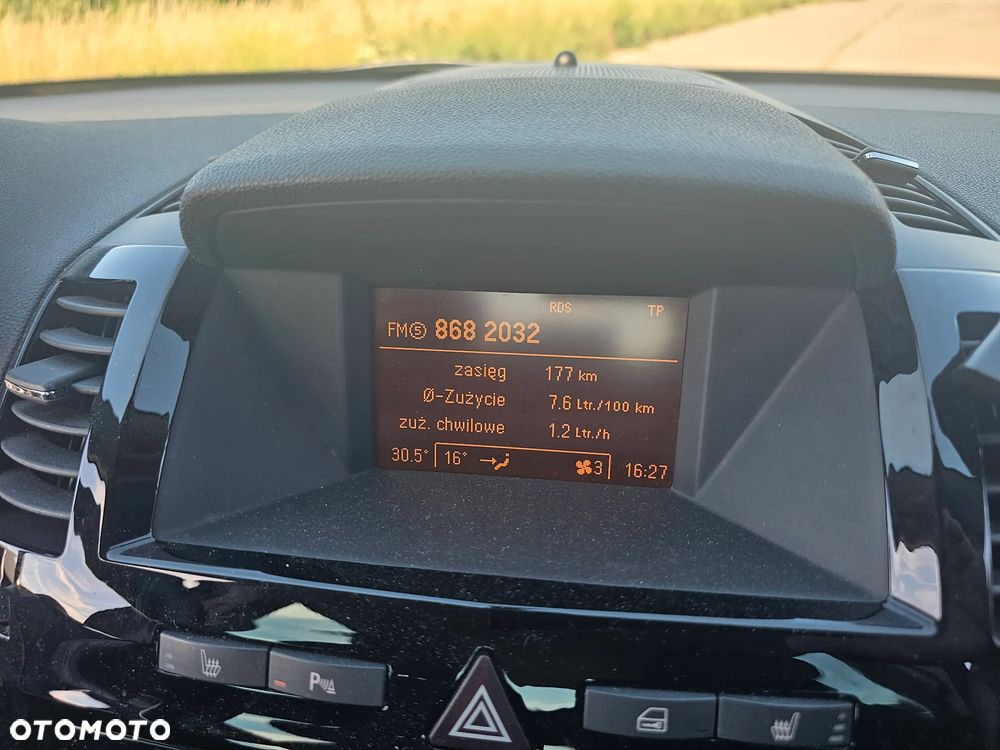 Opel Zafira 1.6 Cosmo - 29