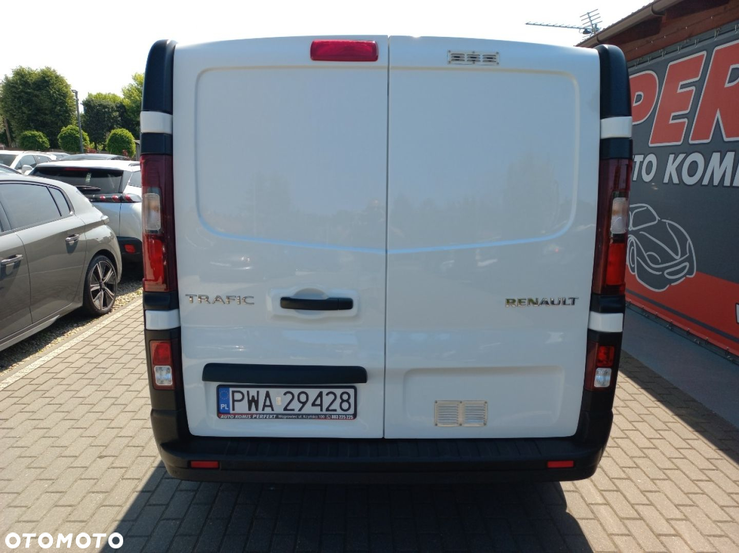 Renault TRAFIC - 7