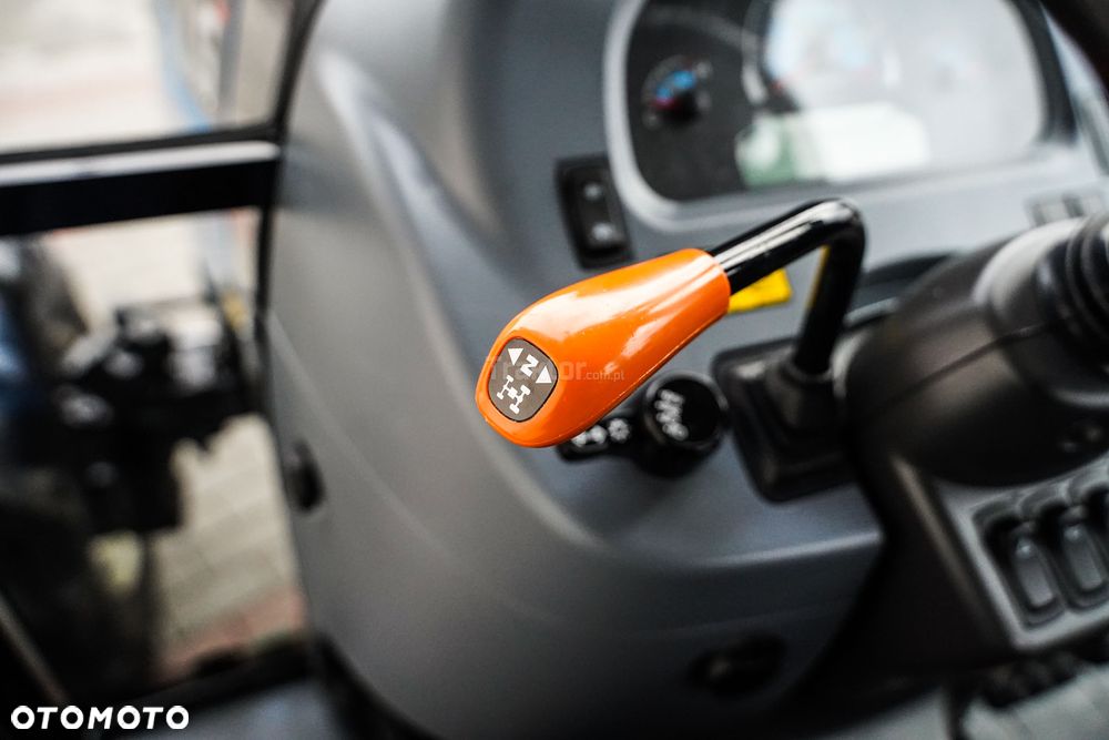 LS Traktor LS MT3.60 MEC CAB 4 x 4 - 57 KM - 18