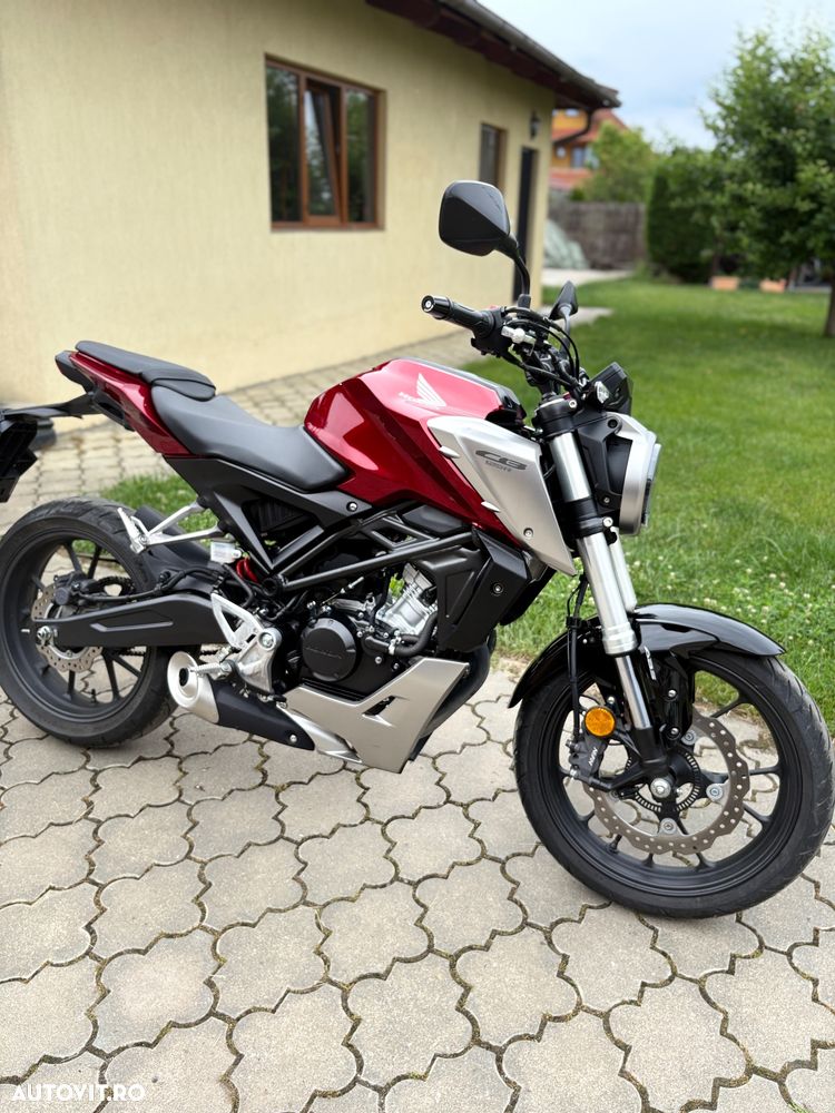 Honda CB 125R - 1